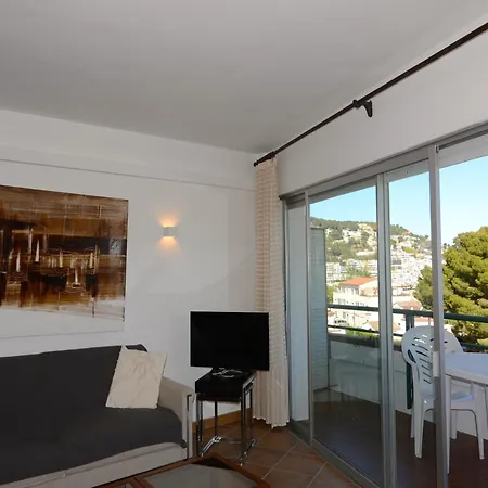 Medes Park I 4-5
